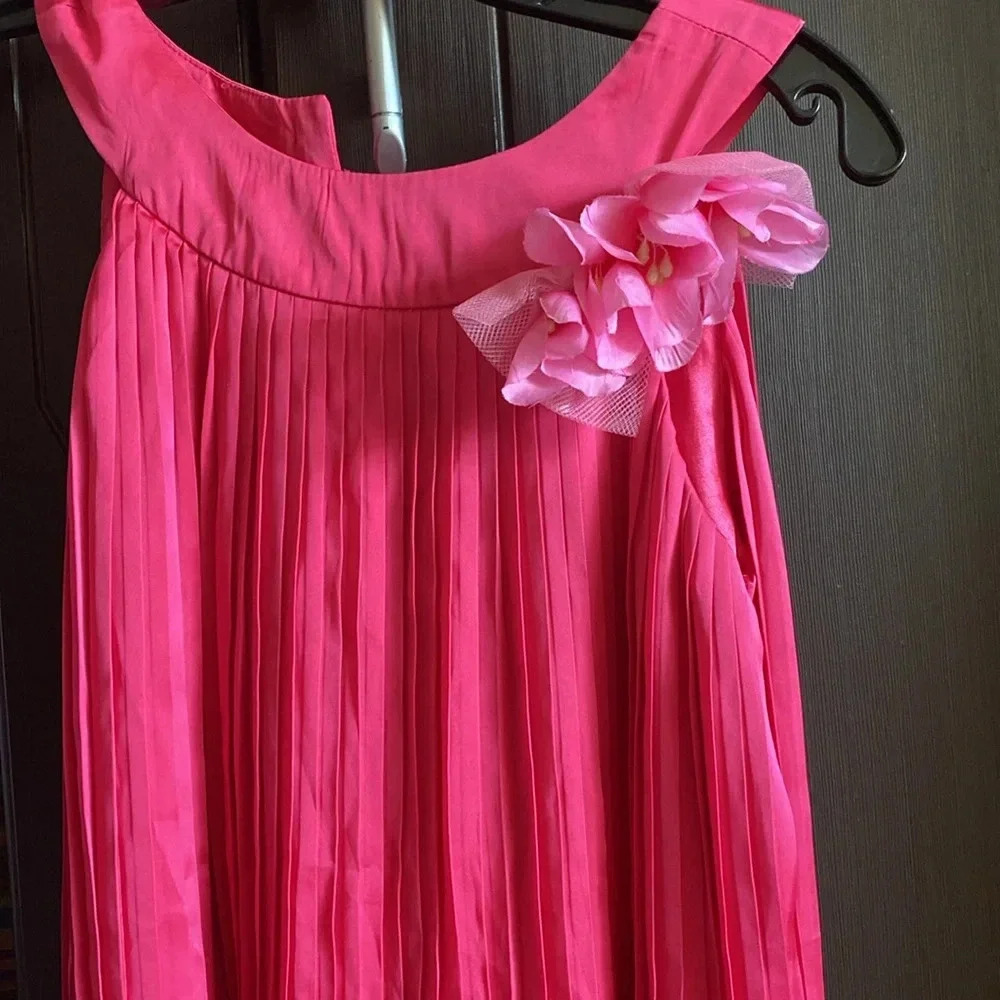Artigli pleated gir party dress size8-9 - Picture 2 of 4